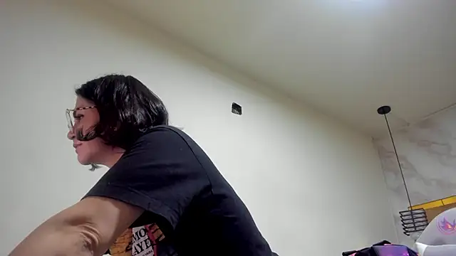 Luciifeer  online show from December 18, 3:18 pm