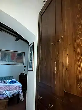 Snapshot of clarabell4 chatting on October 2, 5:36 am clarabell4 online show from October 2, 5:36 am