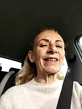 clarabell4 online show from February 16, 7:48 am