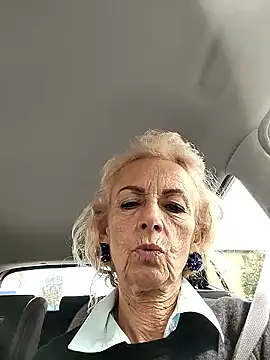 clarabell4 online show from April 22, 12:39 pm