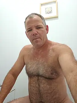 Snapshot of cubanitofeliz40 chatting on July 7, 10:41 am cubanitofeliz40 online show from July 7, 10:41 am