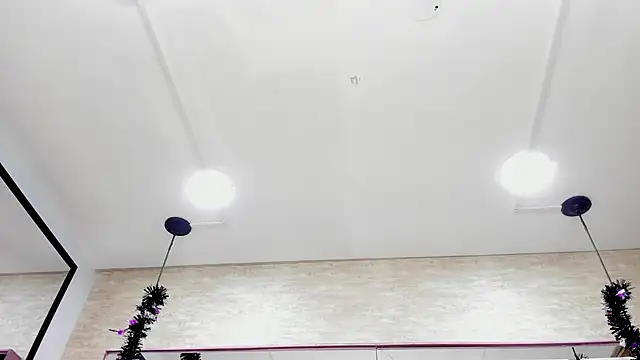 ThaliaCross online show from November 1, 7:49 pm