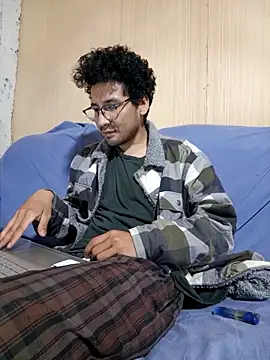 LecheDeSoya666 online show from November 25, 5:29 am