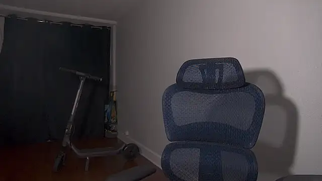 Snapshot of lolateton chatting on October 16, 11:39 pm lolateton online show from October 16, 11:39 pm