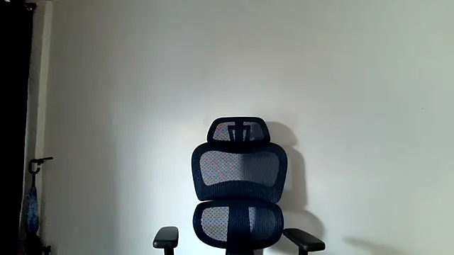 Snapshot of lolateton chatting on November 2, 10:12 pm lolateton online show from November 2, 10:12 pm