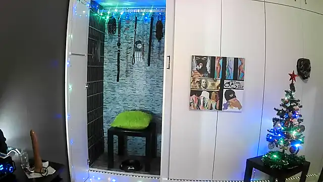 BaDSubMiss online show from December 14, 5:13 am