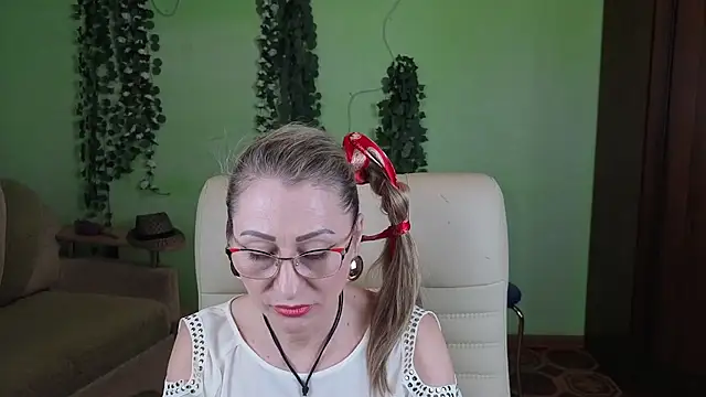 Habibi Honeyy online show from November 5, 11:10 am