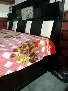 Snapshot of Top_Non_Stop chatting on January 8, 9:44 am Top Non Stop online show from January 8, 9:44 am