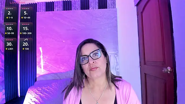 Agatha Pleasure online show from March 3, 12:11 pm