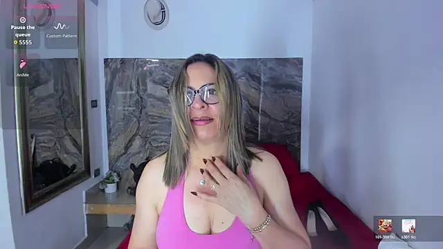 Snapshot of Agatha_Pleasure chatting on July 26, 12:12 pm Agatha Pleasure online show from July 26, 12:12 pm