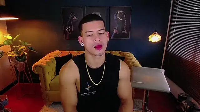 Snapshot of ethan_rodgers chatting on October 21, 7:47 pm ethan rodgers online show from October 21, 7:47 pm