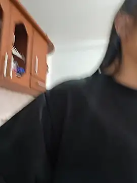 Coralinne   online show from July 14, 4:02 pm