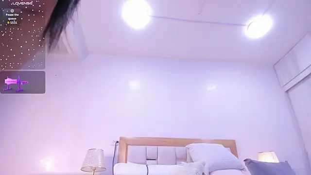 megan rous  online show from April 12, 3:11 am