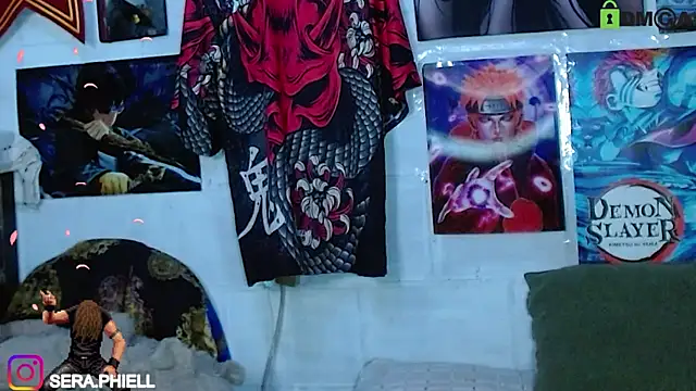 Snapshot of Seraphiell chatting on October 18, 2:14 am Seraphiell online show from October 18, 2:14 am