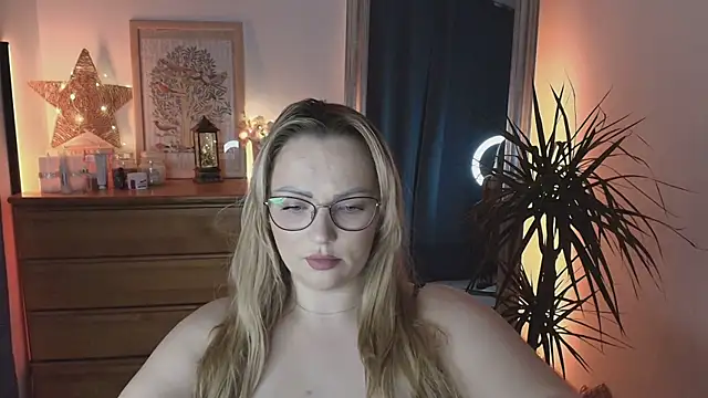Snapshot of marrygrayes chatting on January 24, 9:58 pm marrygrayes online show from January 24, 9:58 pm