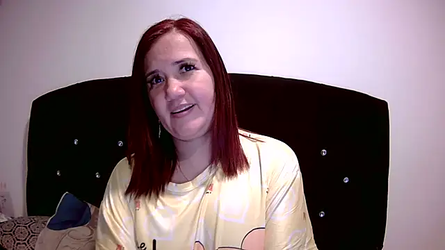 Snapshot of Gabrielajewel_ chatting on October 12, 11:04 pm Gabrielajewel online show from October 12, 11:04 pm