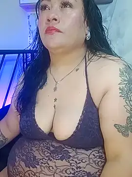 Clunita online show from December 5, 9:51 am