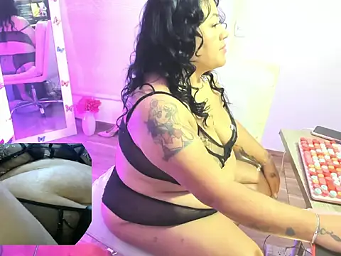 Clunita online show from February 22, 11:03 pm