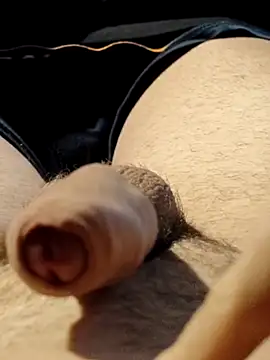 Snapshot of usedseller chatting on October 3, 5:04 am usedseller online show from October 3, 5:04 am