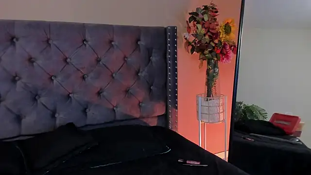 Snapshot of Missy_davis chatting on July 22, 8:55 pm Missy davis online show from July 22, 8:55 pm