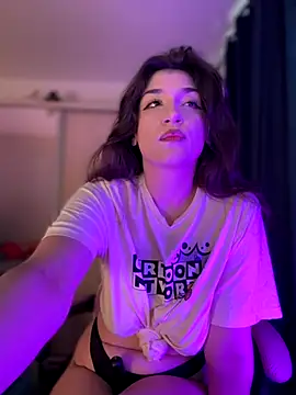 Snapshot of ScarletBloom_ chatting on September 29, 11:59 am ScarletBloom  online show from September 29, 11:59 am