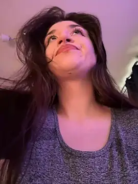 Snapshot of ScarletBloom_ chatting on October 12, 1:54 pm ScarletBloom  online show from October 12, 1:54 pm