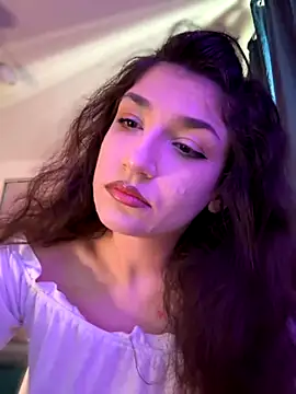 Snapshot of ScarletBloom_ chatting on October 19, 11:55 am ScarletBloom  online show from October 19, 11:55 am