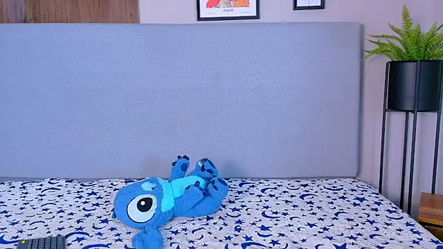 MeghanMure online show from February 28, 3:51 am