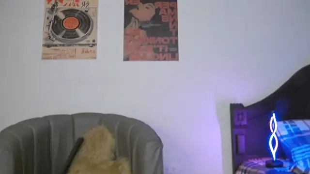 CoralieBronson online show from February 26, 1:26 am