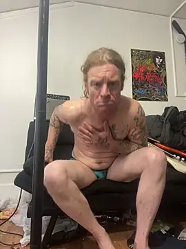 Spiffybiff6hghhb online show from December 14, 2:55 pm