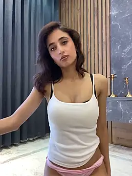 AriaXFlirt online show from November 14, 9:52 am