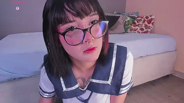 Blue Sixx online show from April 11, 10:36 pm