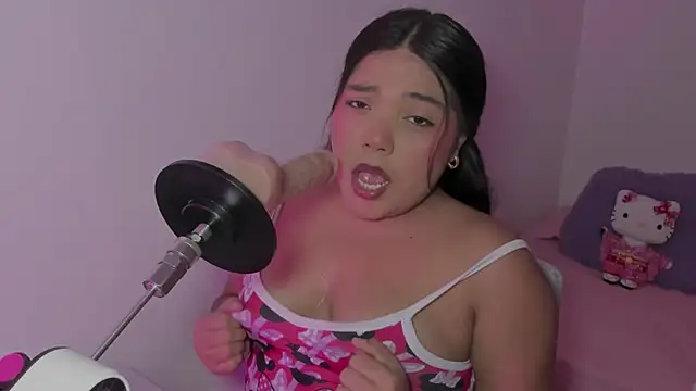 Lily hot25 online show from February 13, 2:51 am