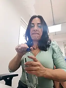  Kamy Hot online show from January 9, 1:36 pm