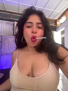 Snapshot of EmilyNoir1 chatting on April 26, 8:06 pm EmilyNoir1 online show from April 26, 8:06 pm