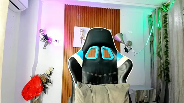 Darwin mayo online show from October 7, 5:21 pm