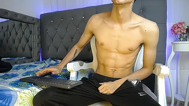 Sebalexis7 online show from October 8, 3:04 am