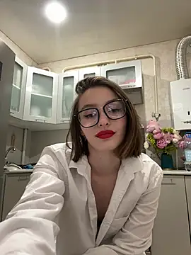 Snapshot of ZariaFlame chatting on June 29, 11:05 pm ZariaFlame online show from June 29, 11:05 pm