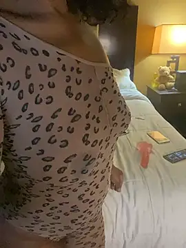 StaciDiamond online show from March 5, 6:48 pm