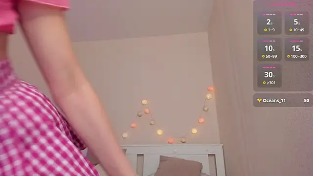 DanaCandy online show from December 19, 11:25 pm