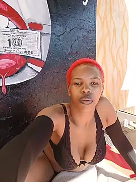 Snapshot of GoldSnowXxX chatting on May 27, 9:17 am GoldSnowXxX online show from May 27, 9:17 am