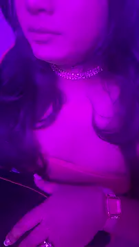 Snapshot of Bimbowati chatting on October 17, 6:54 pm Bimbowati online show from October 17, 6:54 pm