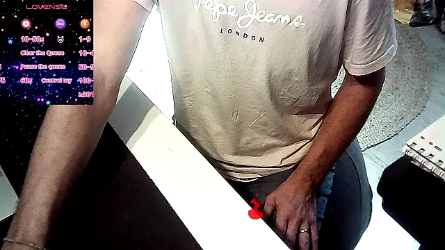 french male whorexh online show from September 19, 12:39 pm