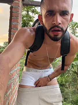 Jacksonfranco online show from April 20, 10:55 pm