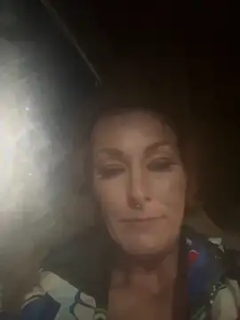 LeggyLeggs online show from October 16, 3:18 am