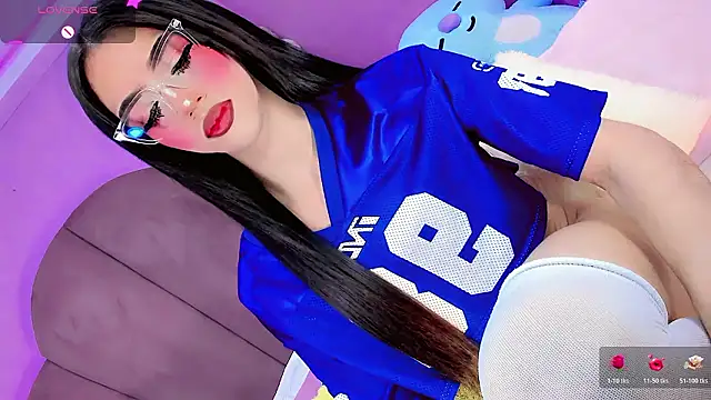 ShantyMillan online show from March 22, 12:41 pm