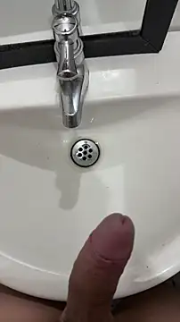 AndyRico18 online show from December 18, 7:47 am