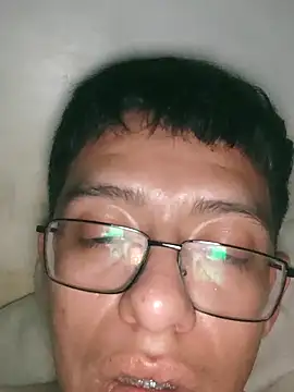 Snapshot of ELI_TICANTE chatting on September 28, 3:23 am ELI TICANTE online show from September 28, 3:23 am