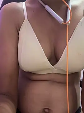 Snapshot of Tamil_Anushya chatting on December 2, 6:03 pm Tamil Anushya online show from December 2, 6:03 pm