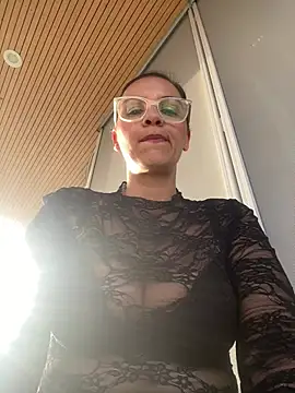 eli5566 online show from March 7, 3:42 pm